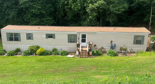 Photo of 2165 Peanuts Ln, Newton, NC 28658