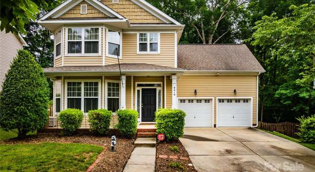 Photo of 9410 Greenbank Ct, Charlotte, NC 28214