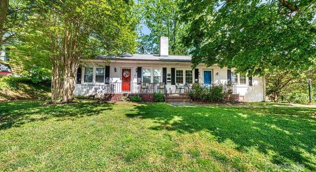 Photo of 310 1st St NE, Hickory, NC 28601