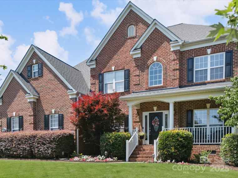 Photo of 6523 Alba Rose Ln Huntersville, NC 28078