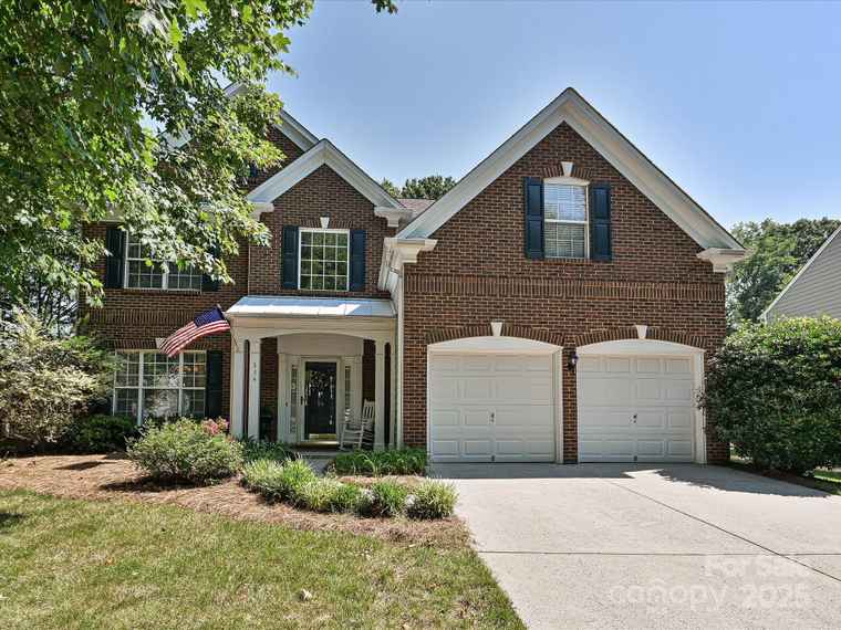 Photo of 334 Matthews Estates Rd Matthews, NC 28105