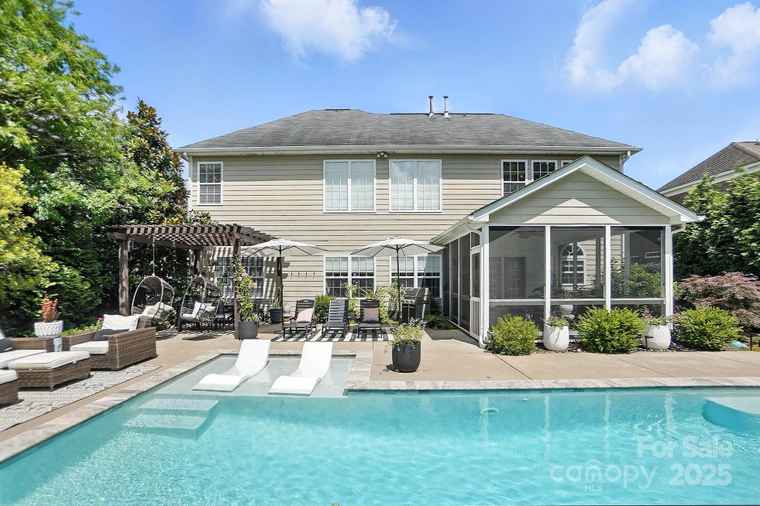 Photo of 606 Vega St NW Concord, NC 28027