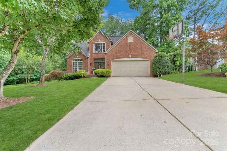 Photo of 9040 Scottsboro Dr Huntersville, NC 28078