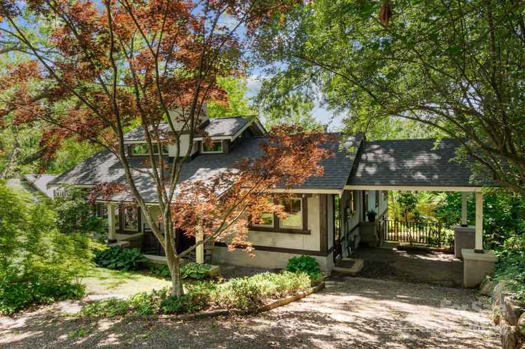 Photo of 48 Lee Ave Asheville, NC 28804