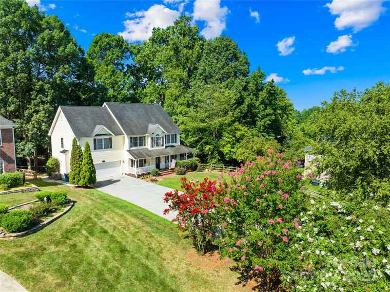 Photo of 108 Fransher Ln Mooresville, NC 28117
