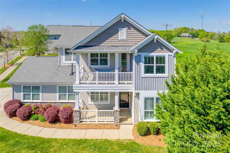 Photo of 14905 Skyscape Dr Huntersville, NC 28078