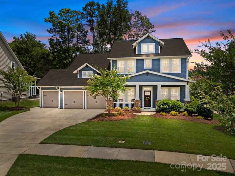 Photo of 11329 Fullerton Place Dr NW Huntersville, NC 28078
