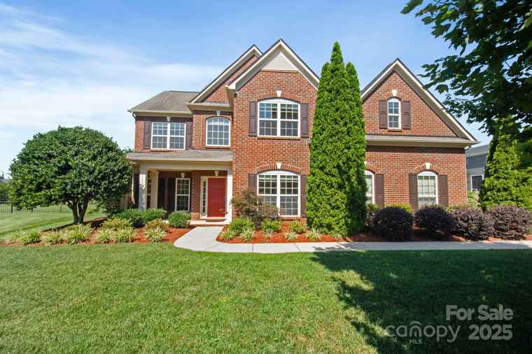 Photo of 16010 Loch Raven Rd Huntersville, NC 28078