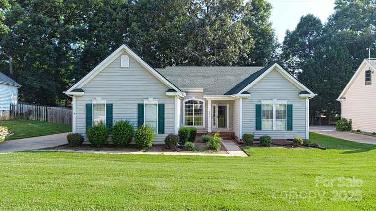 Photo of 240 Rose St Mooresville, NC 28117