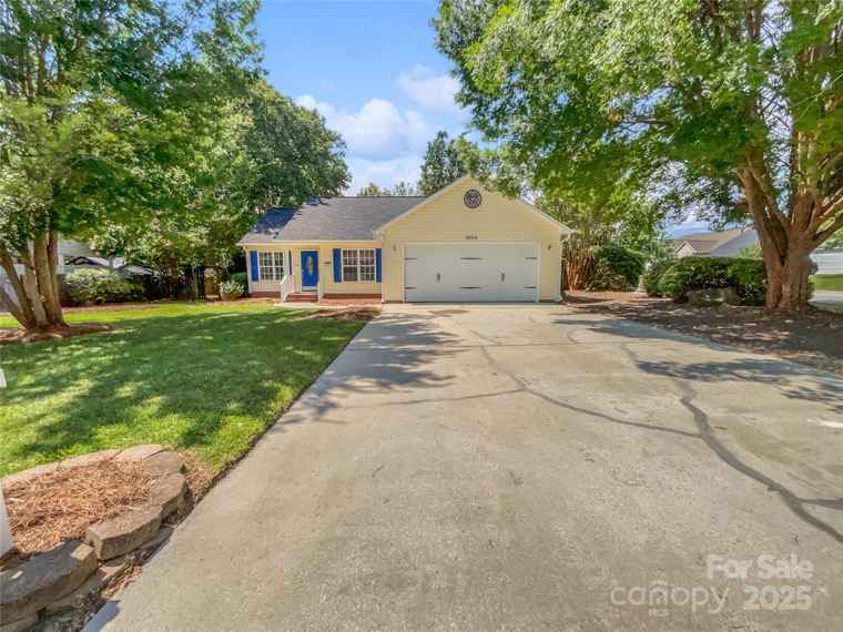 Photo of 1634 Dawson Ct Rock Hill, SC 29730