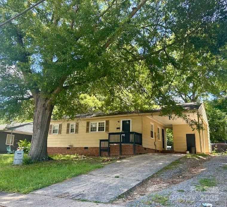 Photo of 910 Overhill St Gastonia, NC 28052