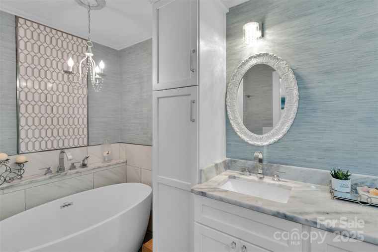 Photo of 666 Tryon Pl Gastonia, NC 28054