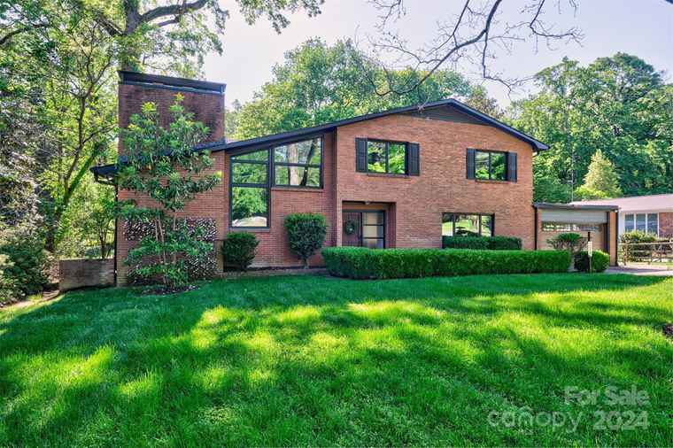 Photo of 7018 Thermal Rd Charlotte, NC 28211