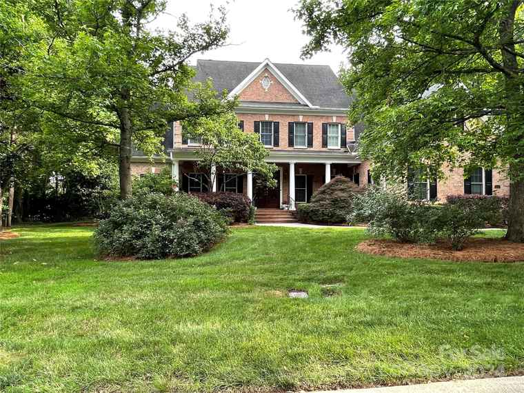 Photo of 100 Mary Mack Ln Fort Mill, SC 29715