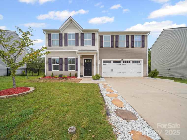 Photo of 2527 Willow Pond Ln SE Concord, NC 28025