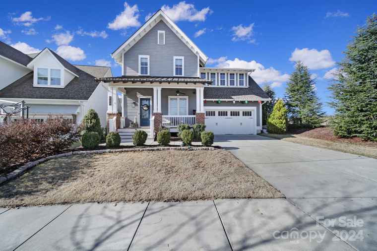 Photo of 206 June Bug Ln Fort Mill, SC 29708