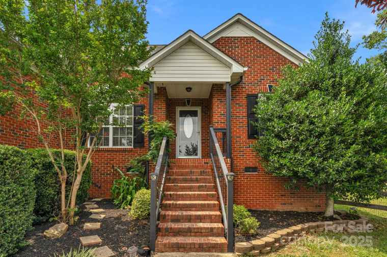 Photo of 3802 Cassidy Dr Waxhaw, NC 28173