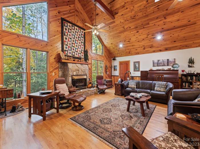 124 Ironwood Dr Clyde NC 28721 MLS 4080554 Redfin
