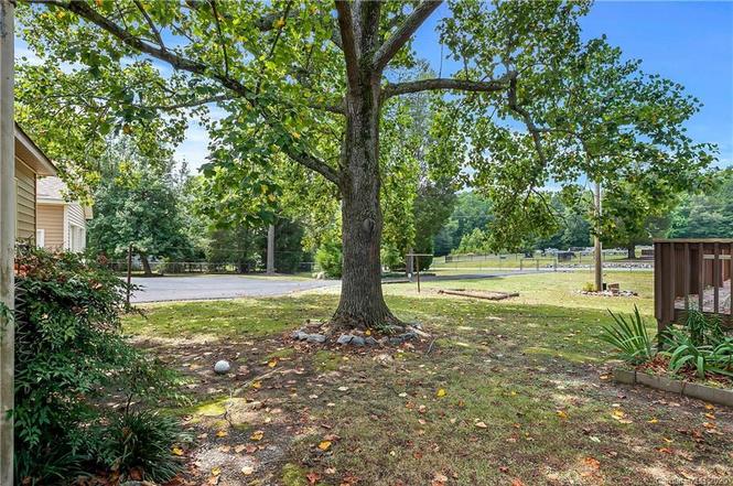 7241 Pleasant Grove Rd, Charlotte, NC 28216 | MLS# 3644129 | Redfin