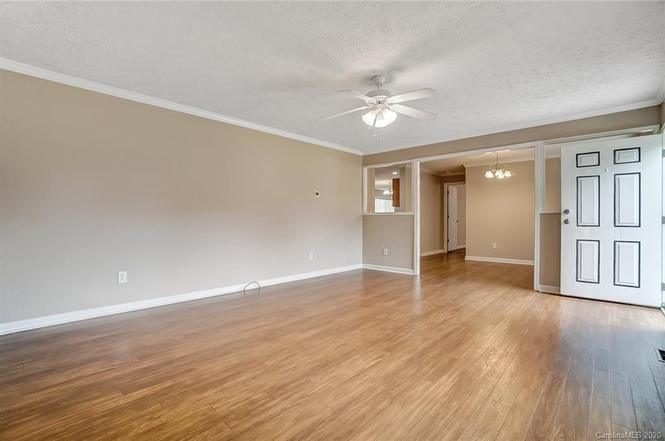 Flowers Flooring Installs Mohawk Windridge Hickory Hardwood In Customer S Home Hickory Hardwood Floors Hardwood Hardwood Floors