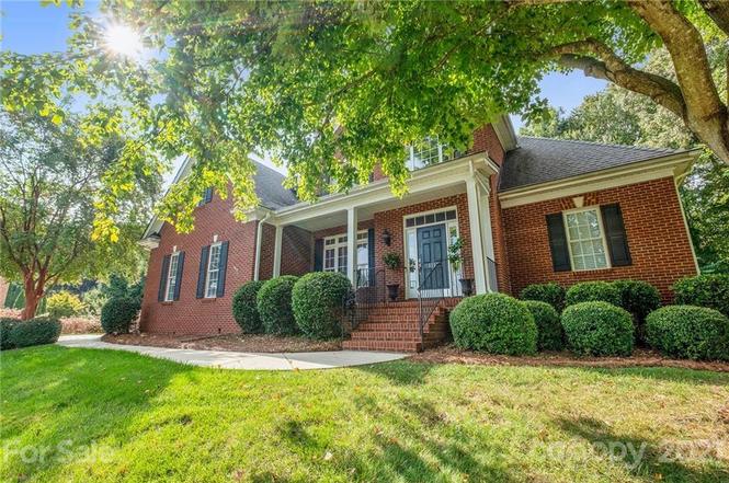 【R&B】Legacy 1117 Legacy Ln, Fort Mill, SC 29708 | Redfin