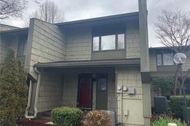 Buy Here Pay Here Asheville Nc >> 41 Epsom St Unit 111-A, Waynesville, NC 28786 | MLS# 3602427 | Redfin Buy Here Pay Here Asheville Nc >> 41 Epsom St Unit 111-A, Waynesville, NC 28786 | MLS# 3602427 | Redfin