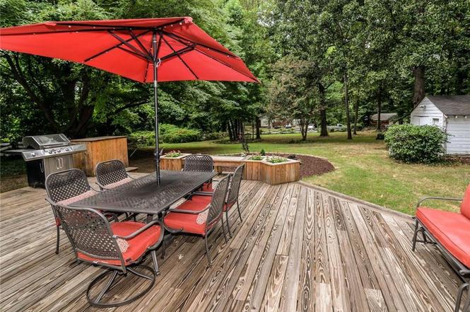 1611 W Sugar Creek Rd, Charlotte, NC 28262 | MLS# 3305435 | Redfin