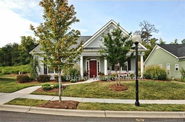 10135 Bishops Gate Blvd Pineville Nc 28134 Mls 3210372 Redfin
