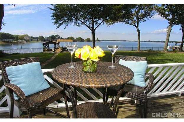 21449 Country Club Dr Cornelius Nc 28031 Mls 2111576 Redfin 21449 Country Club Dr Cornelius Nc 28031