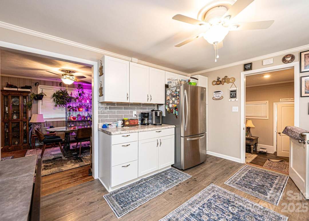 3842 Dowell St, Hickory, NC 28602