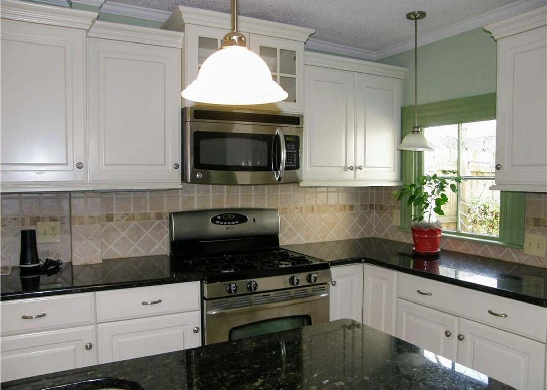 903 N Main St, Salisbury, NC 28144
