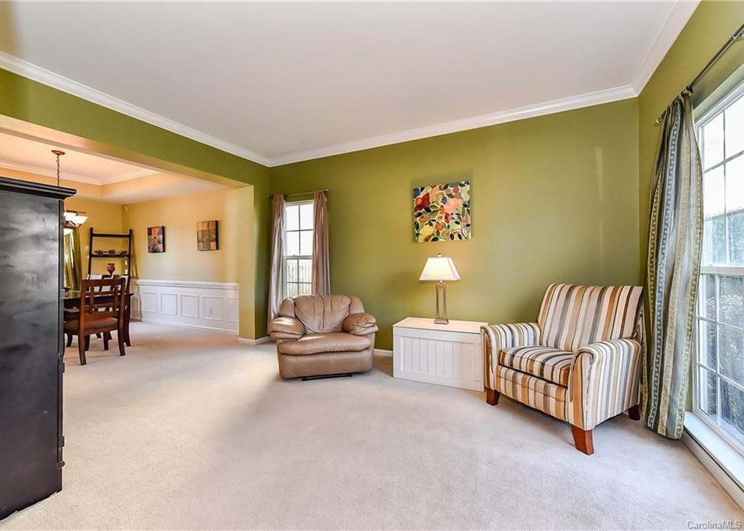 5651 Cambridge Bay Dr, Charlotte, NC 28269