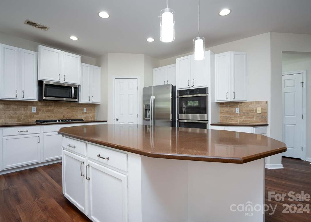 3112 Ewert Cut Ln, Charlotte, NC 28269