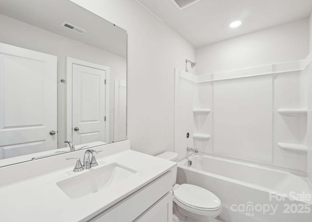 305 Alden Ct, Shelby, NC 28152
