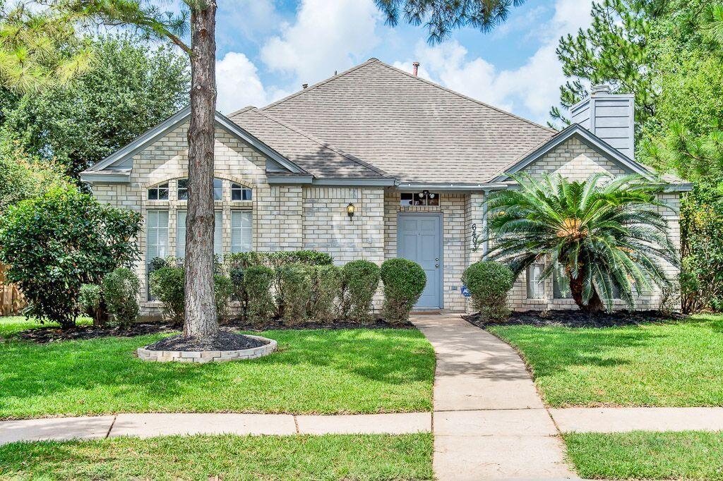 6403 Bosley Ln, Houston, TX 77084