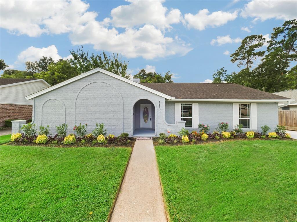 1139 Cottage Oak Ln, Houston, TX 77091 | Redfin