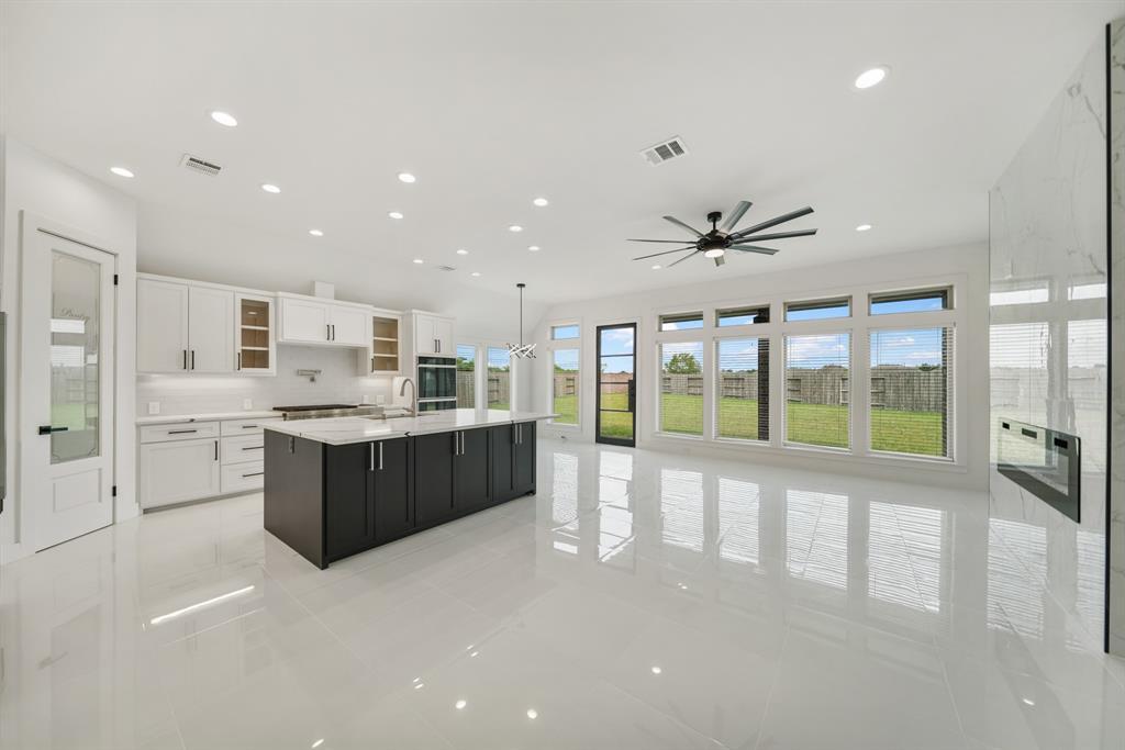 13939 Naples Park Ct Pearland TX 77584 Redfin 13939 Naples Park Ct Pearland TX 77584 Redfin