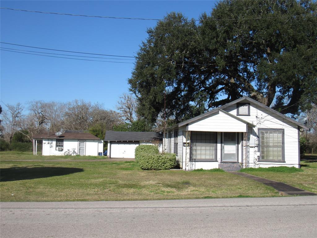 106 E Jefferson, West Columbia, TX 77486 MLS 41009890 Redfin
