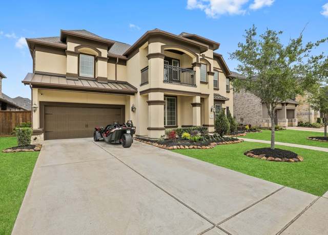 Property at 5730 Balcones Ridge Ln, Houston, TX 77059, 4 beds, 3.5 baths