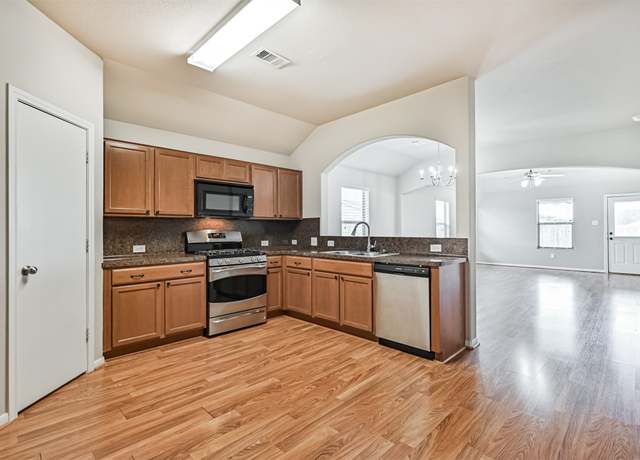 Property at 5212 Mcgrath Dr, Alvin, TX 77511, 4 beds, 2 baths