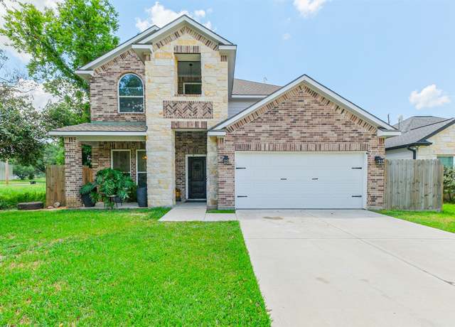 Property at 4211 6th St, Brookshire, TX 77423, 5 beds, 3.5 baths