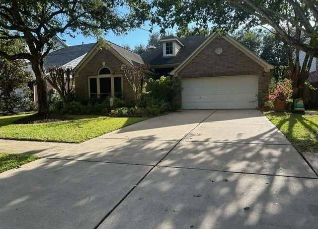 Property at 21407 Willow Glade Dr, Katy, TX 77450, 3 beds, 2 baths