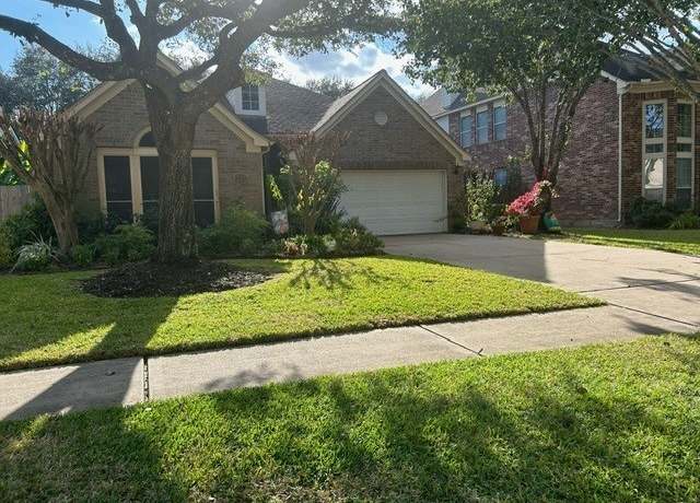 Property at 21407 Willow Glade Dr, Katy, TX 77450, 3 beds, 2 baths