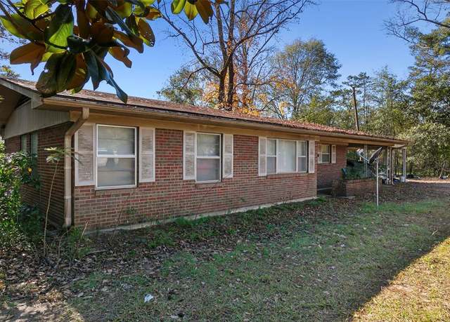 Property at 3451 US Highway 190 W, Jasper, TX 75951, 2 beds, 1 bath