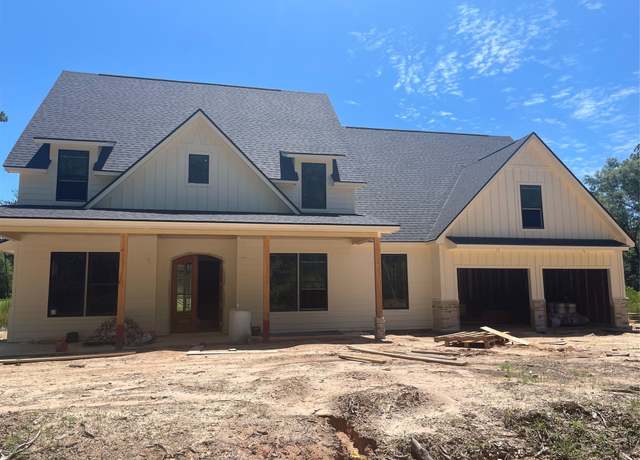 Property at 124 Hickory, Village Mills, TX 77663, 4 beds, 3.5 baths