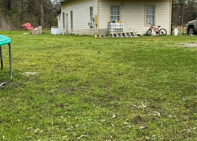 Property at 302 Moose Dr, Crosby, TX 77532, 1 bed, 1 bath