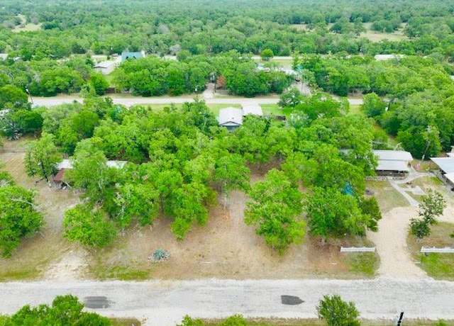 Property at 109 Cedar LN Ln, Somerville, TX 77879