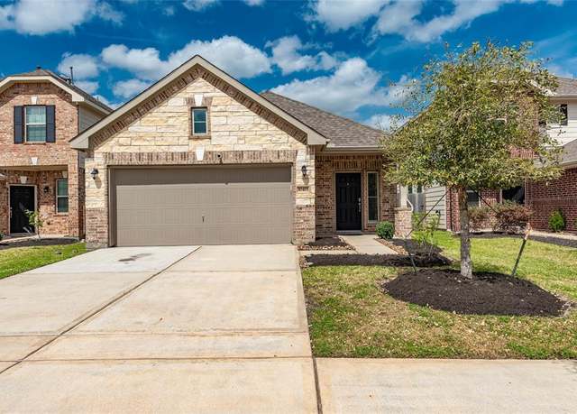 Property at 10415 Moraine Lake Dr, Humble, TX 77396, 4 beds, 2 baths