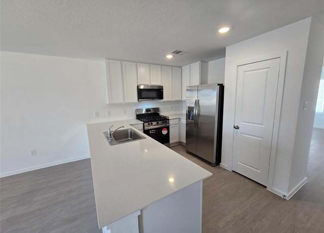 Property at 10835 Red Orchid Dr, Houston, TX 77016, 4 beds, 2 baths