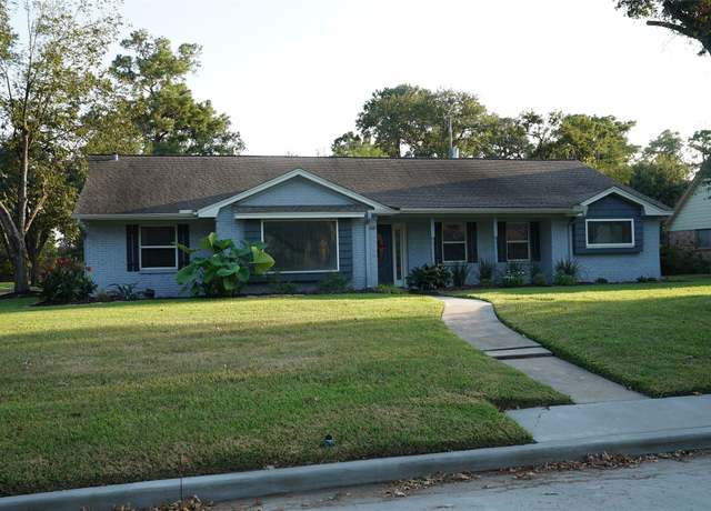 Property at 1014 Doral Ln, Houston, TX 77073, 4 beds, 2.5 baths